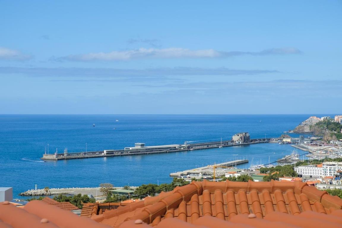 Guestready - An Amazing Blue Ocean View Hotel Funchal  Exterior photo
